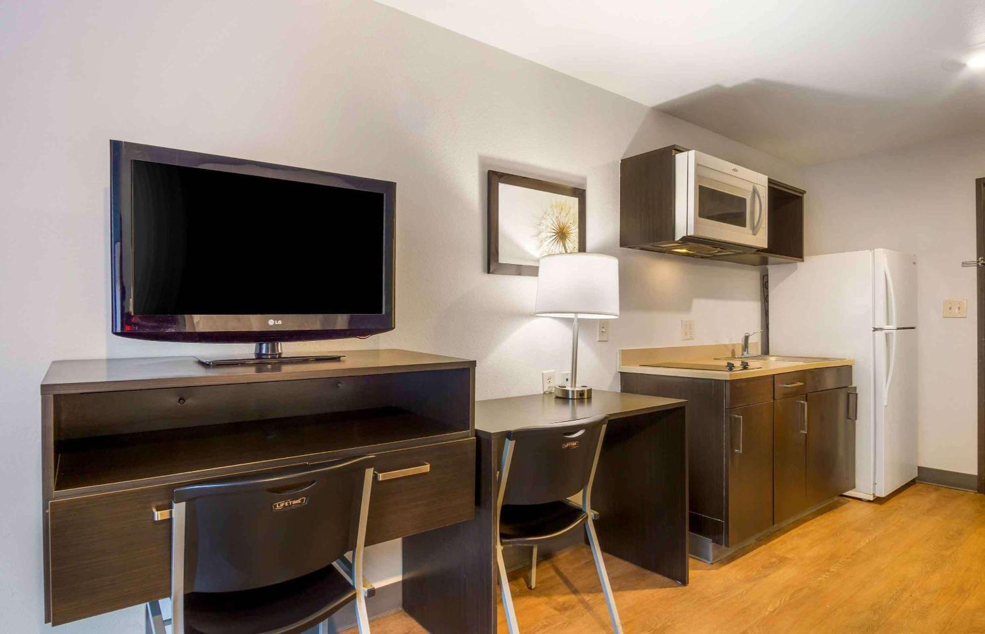 Extended Stay America Select Suites - Charleston - Ashley Phosphate Rd Hanahan Kültér fotó